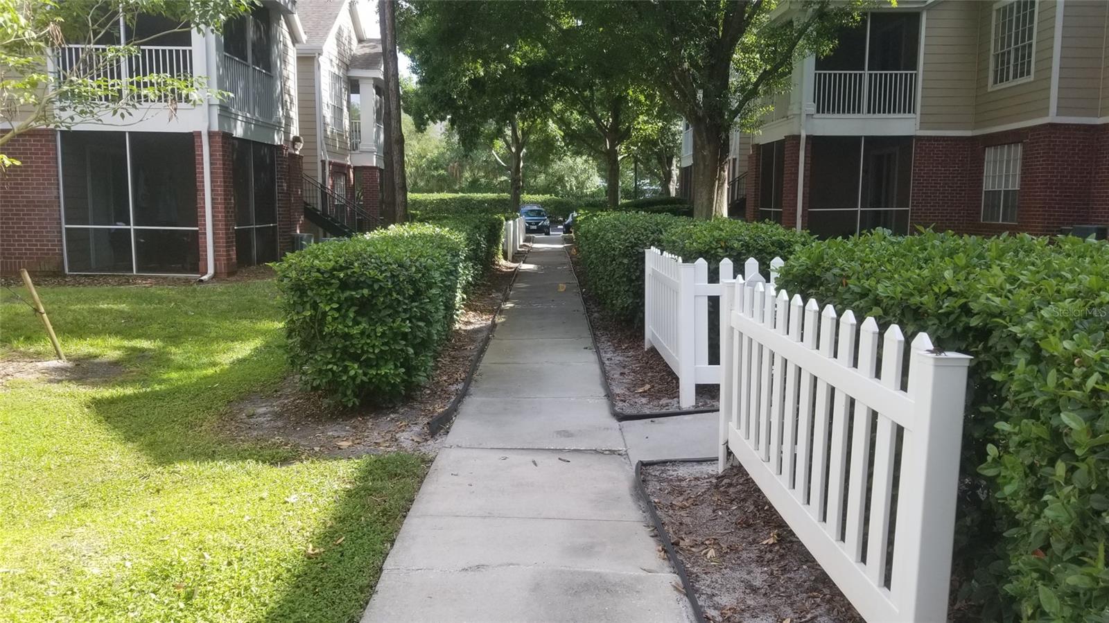 Image 20 of 52 For 13028 Plantation Park Circle 12110