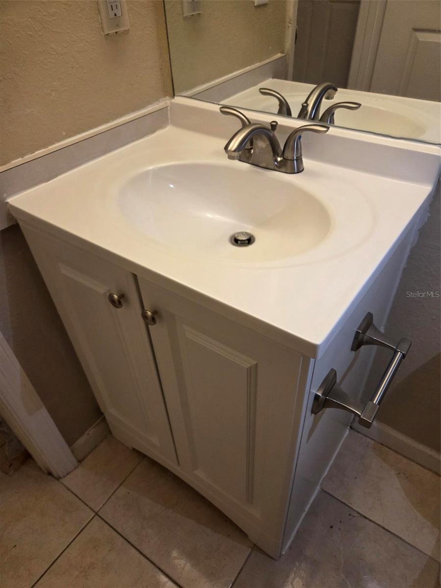 Image 46 of 52 For 13028 Plantation Park Circle 12110