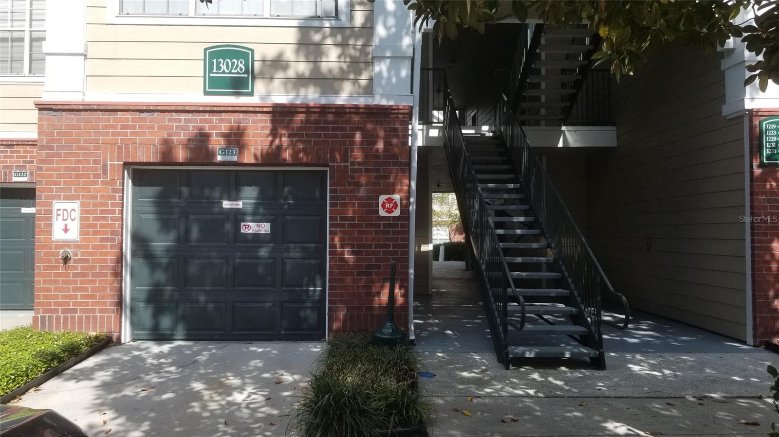 Image 49 of 52 For 13028 Plantation Park Circle 12110