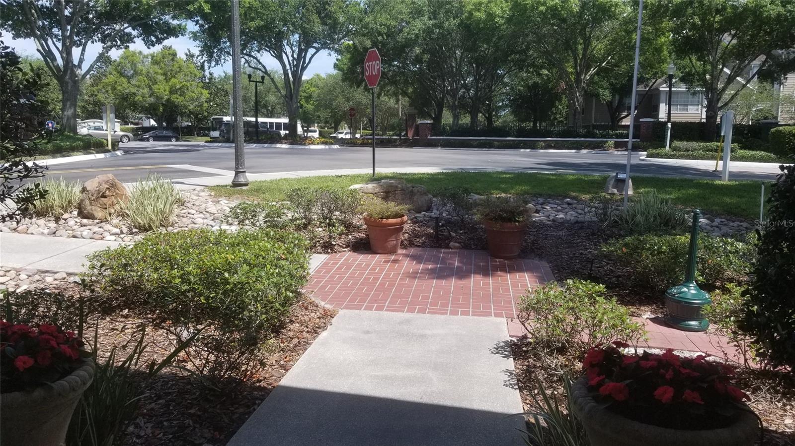 Image 6 of 52 For 13028 Plantation Park Circle 12110