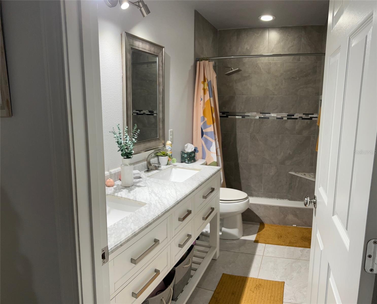 Image 19 of 31 For 3980 Baja Drive