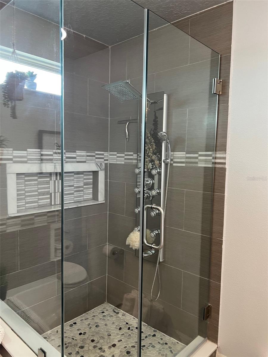 Image 24 of 31 For 3980 Baja Drive