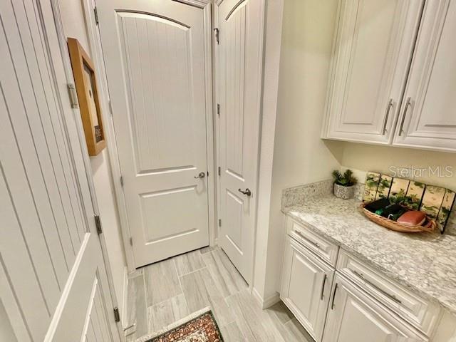 Image 18 of 28 For 1524 Lyonsdale Lane