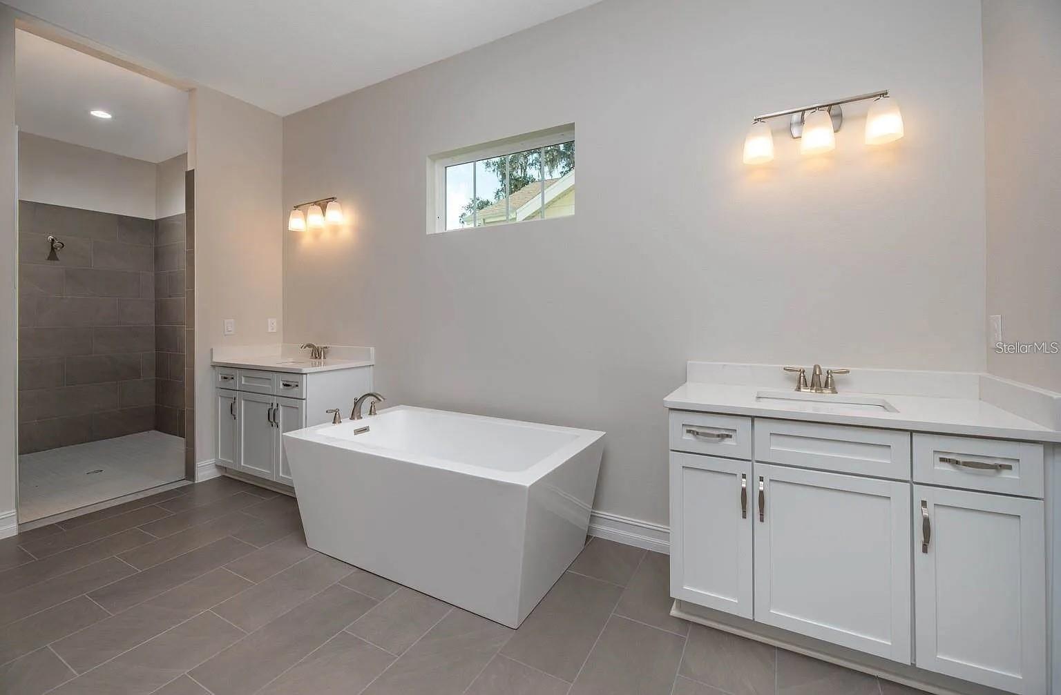 Image 15 of 28 For 4729 Majestic Hills Loop