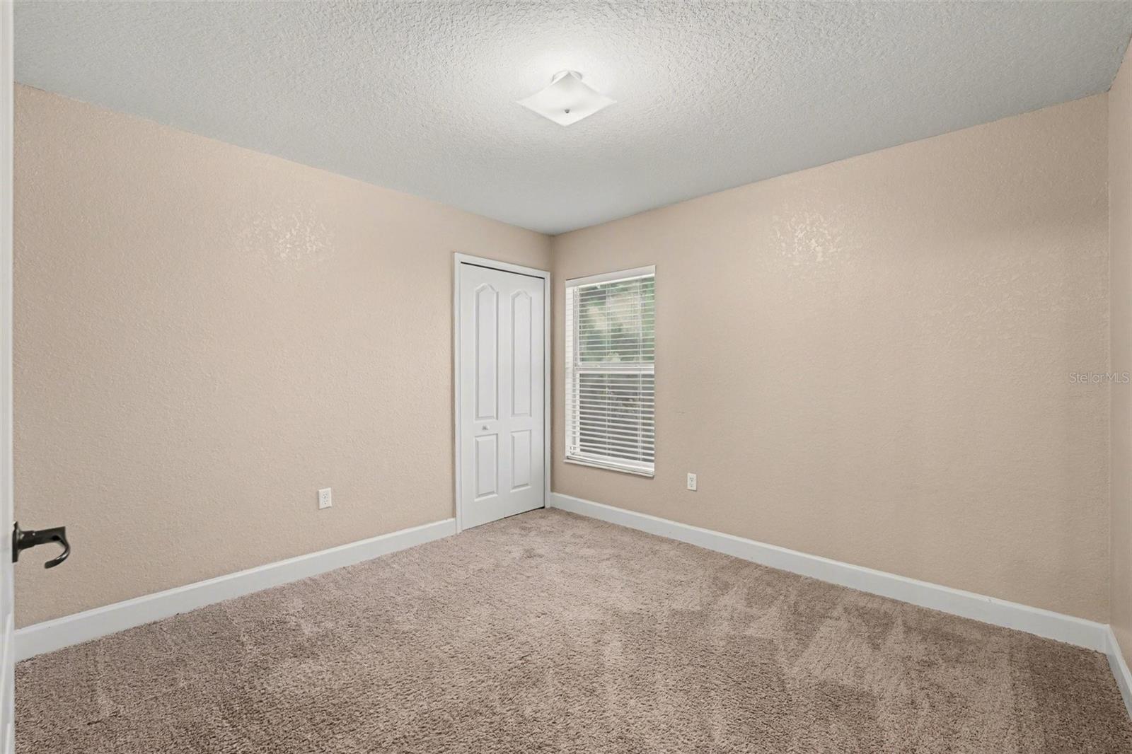 Image 17 of 25 For 803 Auburn Preserve Boulevard