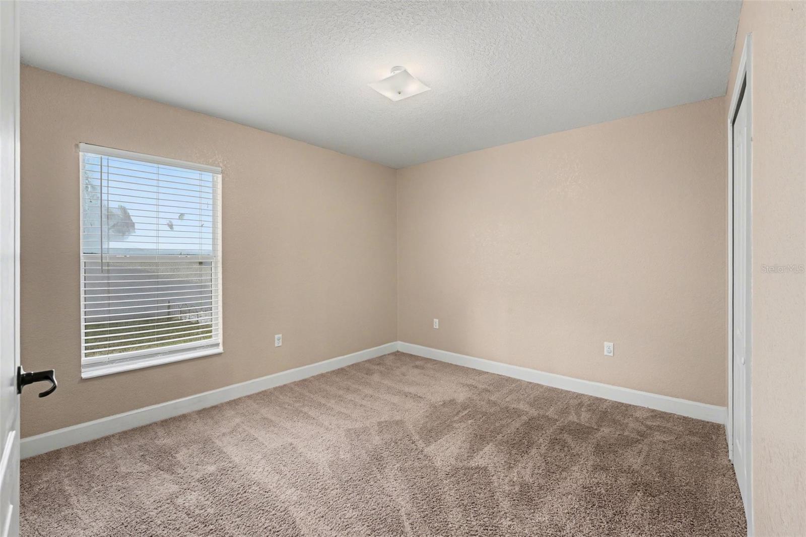 Image 18 of 25 For 803 Auburn Preserve Boulevard