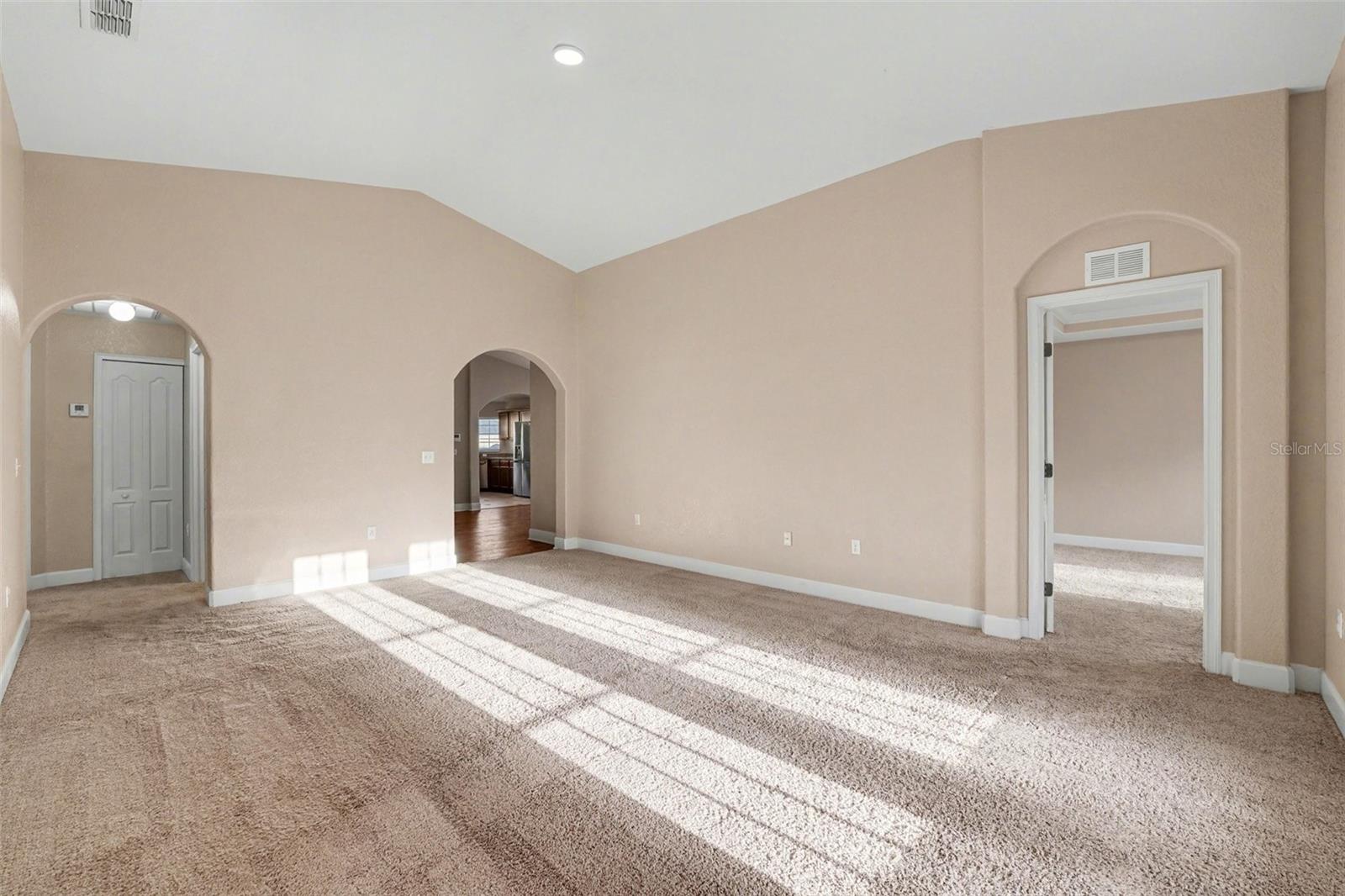 Image 9 of 25 For 803 Auburn Preserve Boulevard