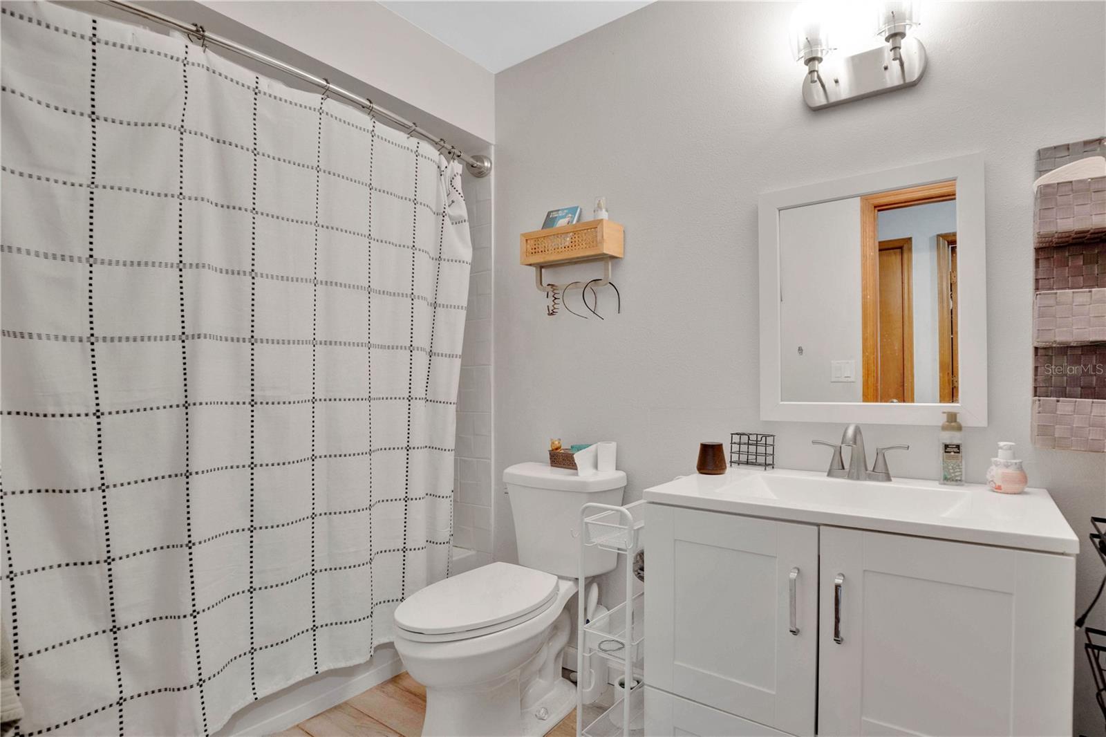 Image 16 of 30 For 257 Gary Boulevard