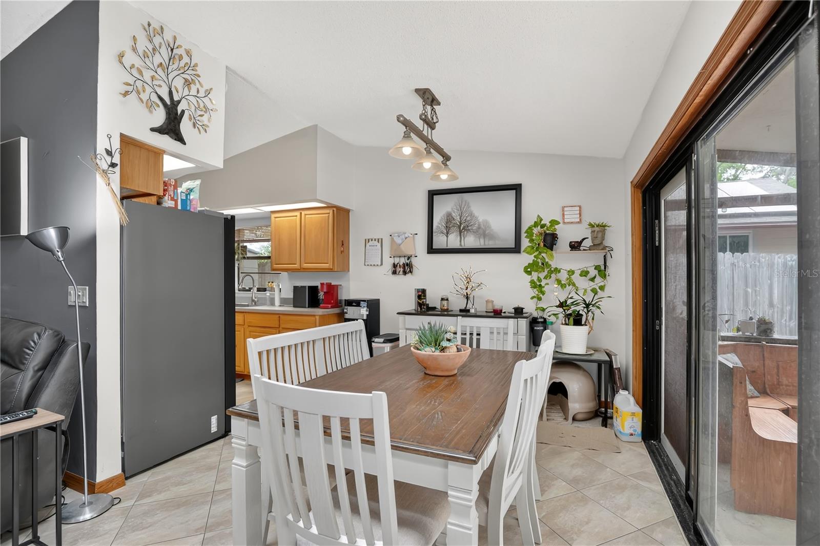 Image 8 of 30 For 257 Gary Boulevard