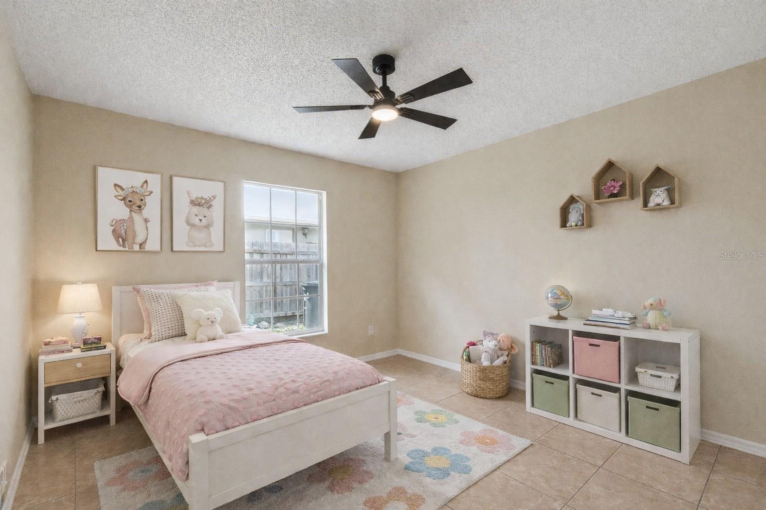 Listing photo id 22 for 4136 Tall Tree Drive