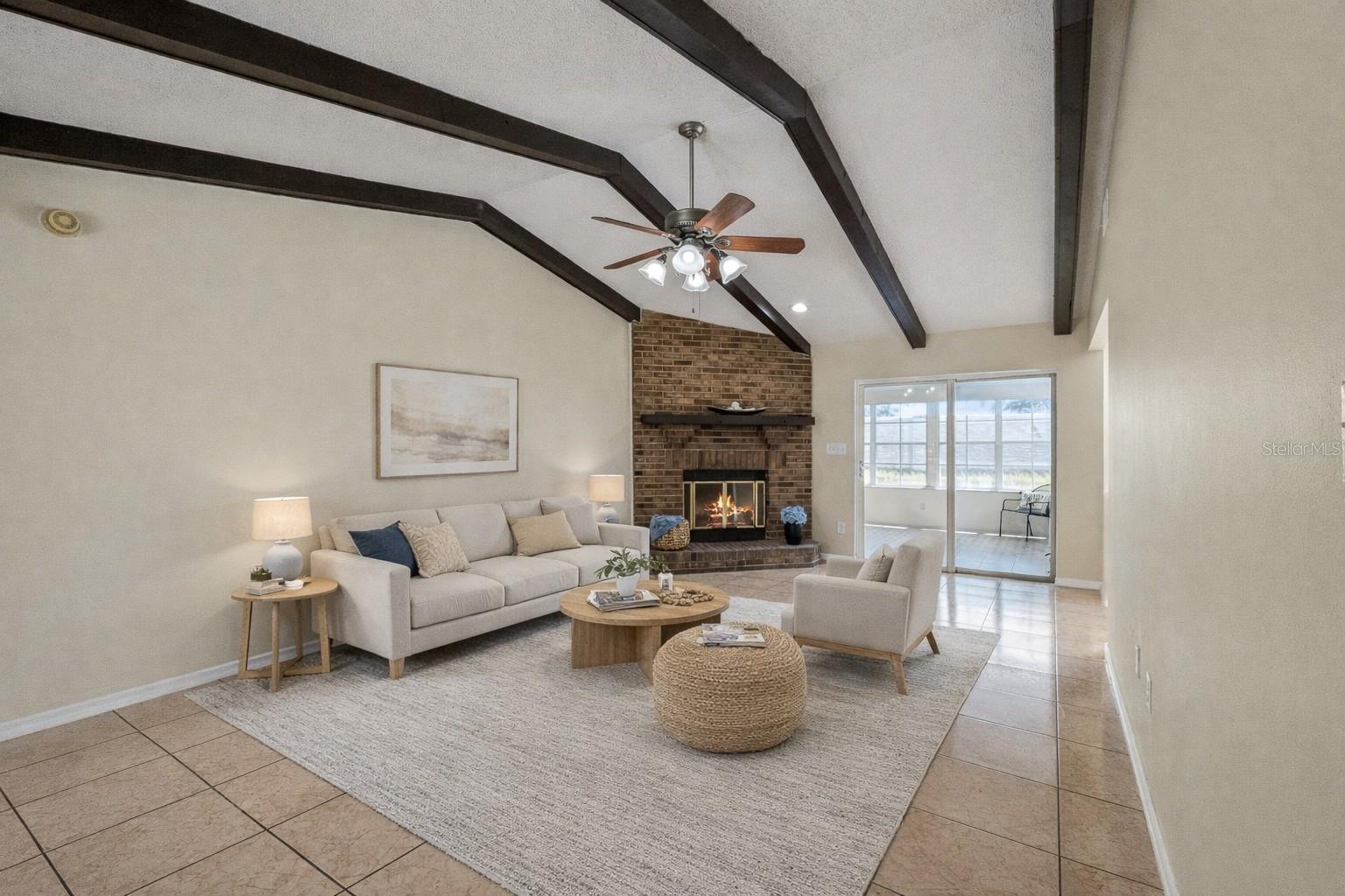 Listing photo id 2 for 4136 Tall Tree Drive