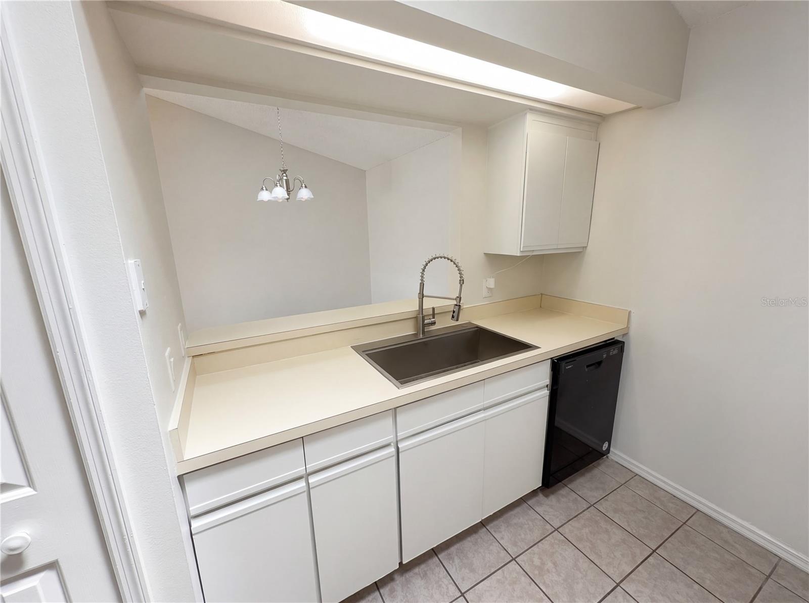 Image 14 of 18 For 2000 Plainfield Drive