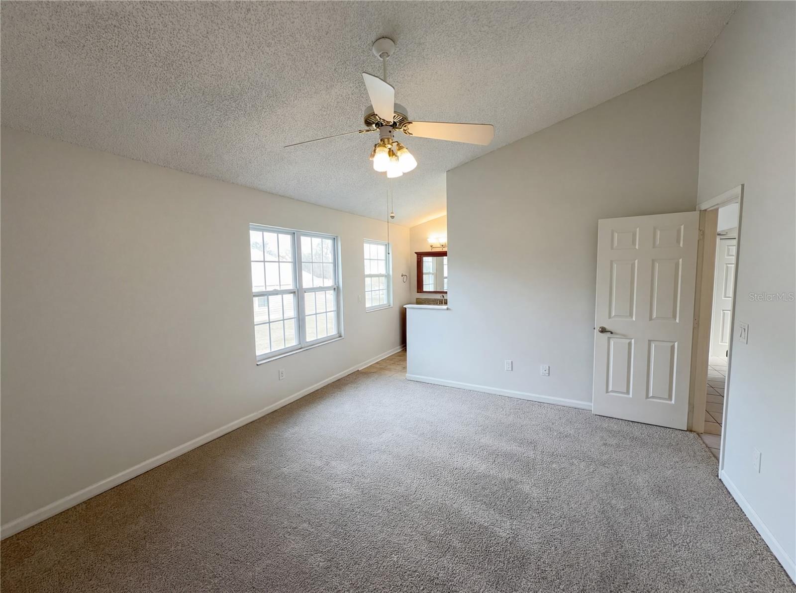 Image 4 of 18 For 2000 Plainfield Drive