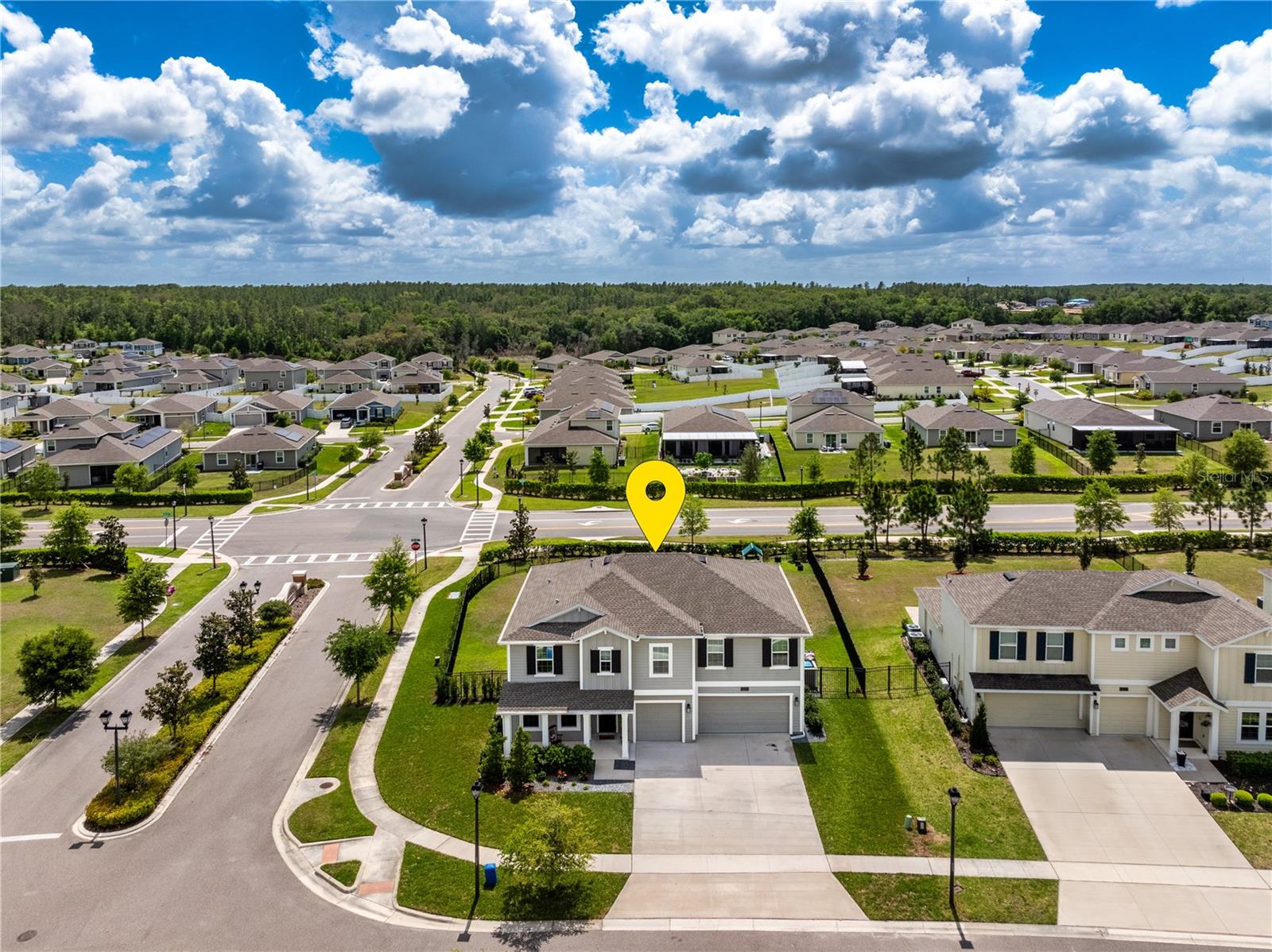 Image 2 of 41 For 5693 Alenlon Way