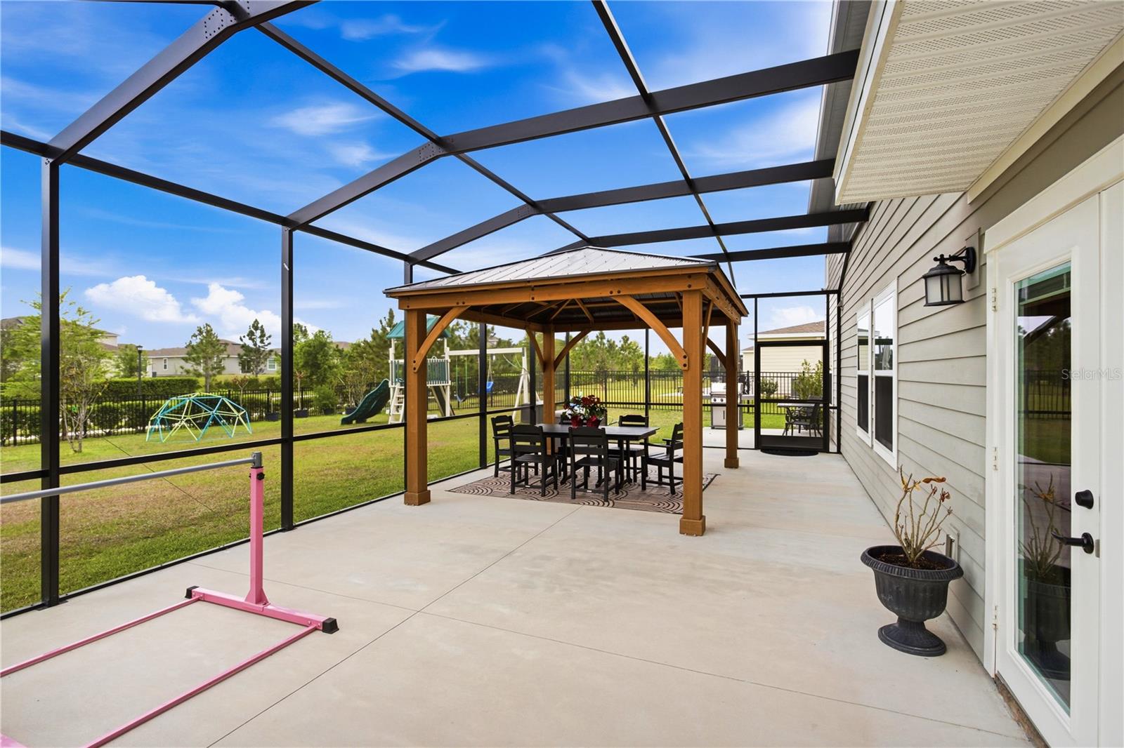 Image 33 of 41 For 5693 Alenlon Way