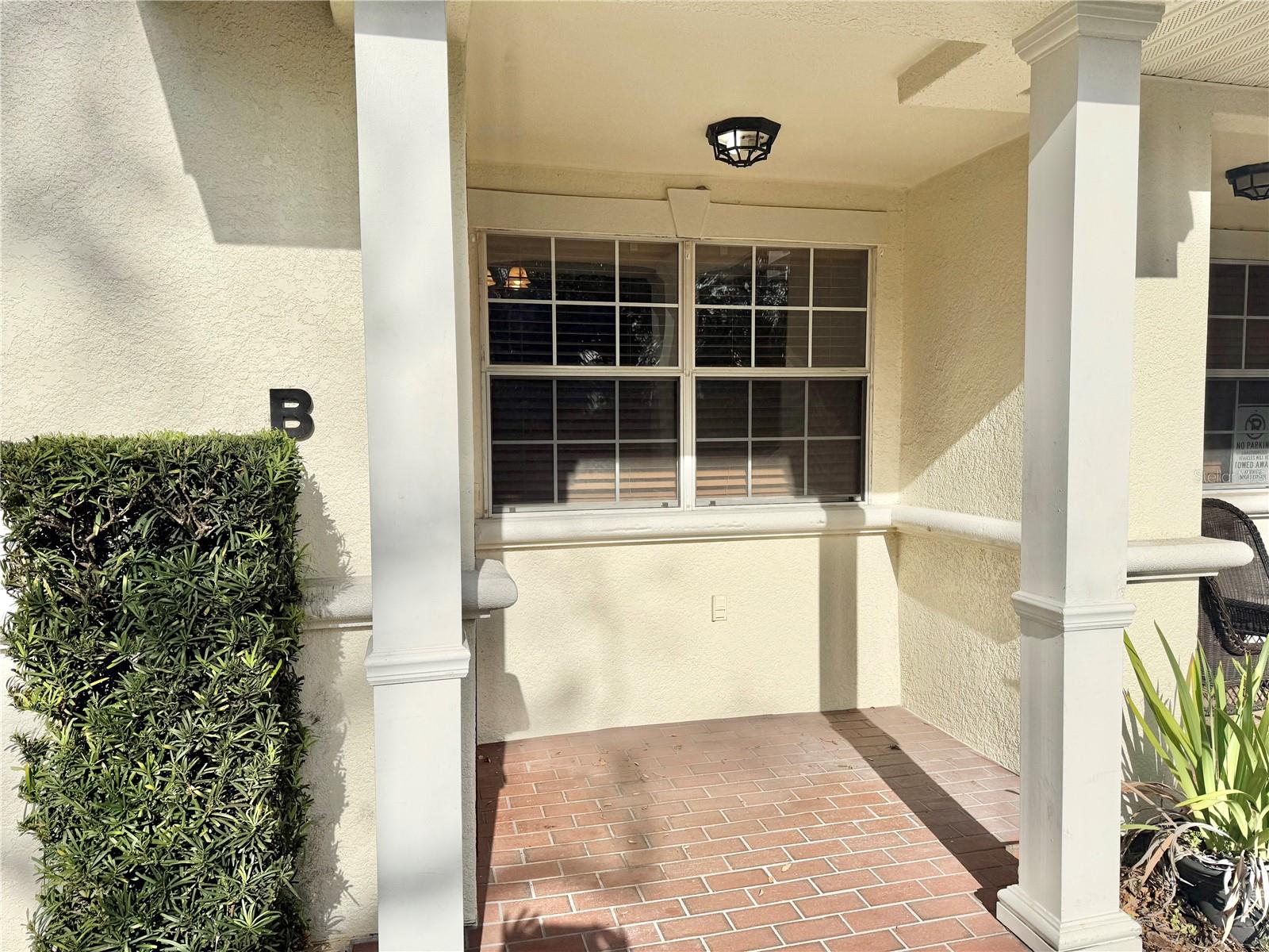 Image 27 of 31 For 307 New Hampshire Street B