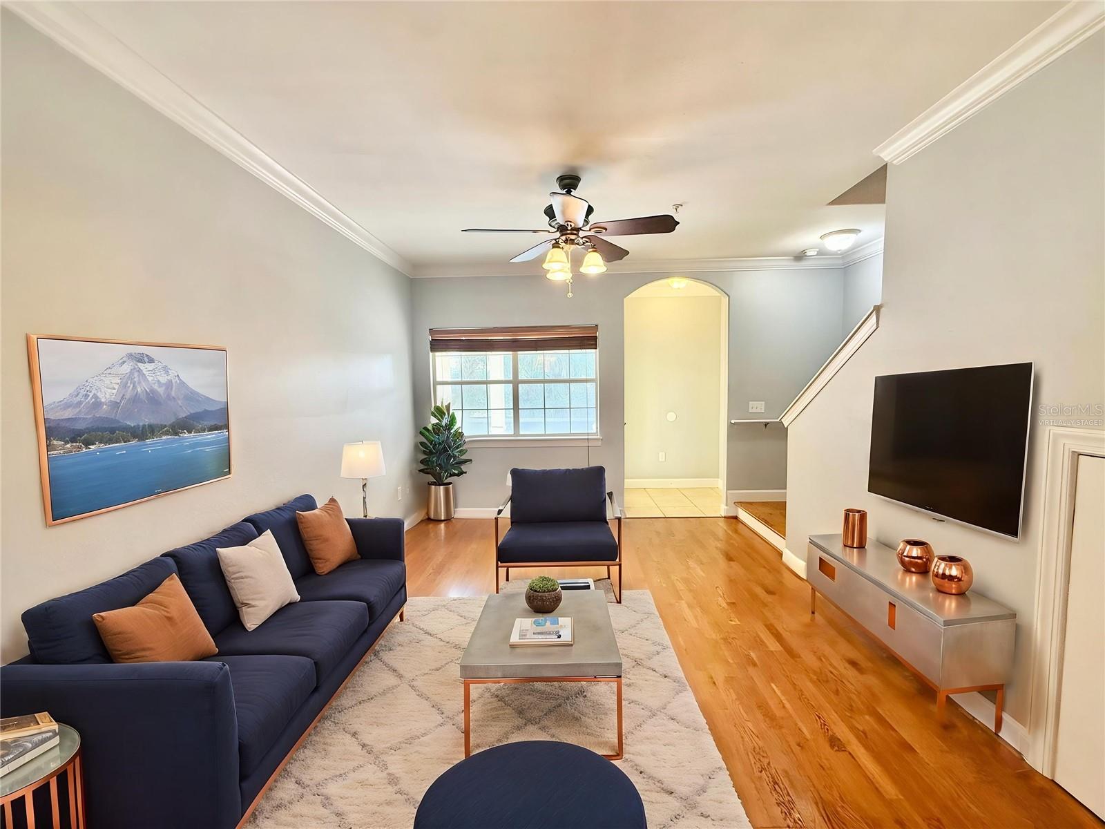 Image 4 of 31 For 307 New Hampshire Street B