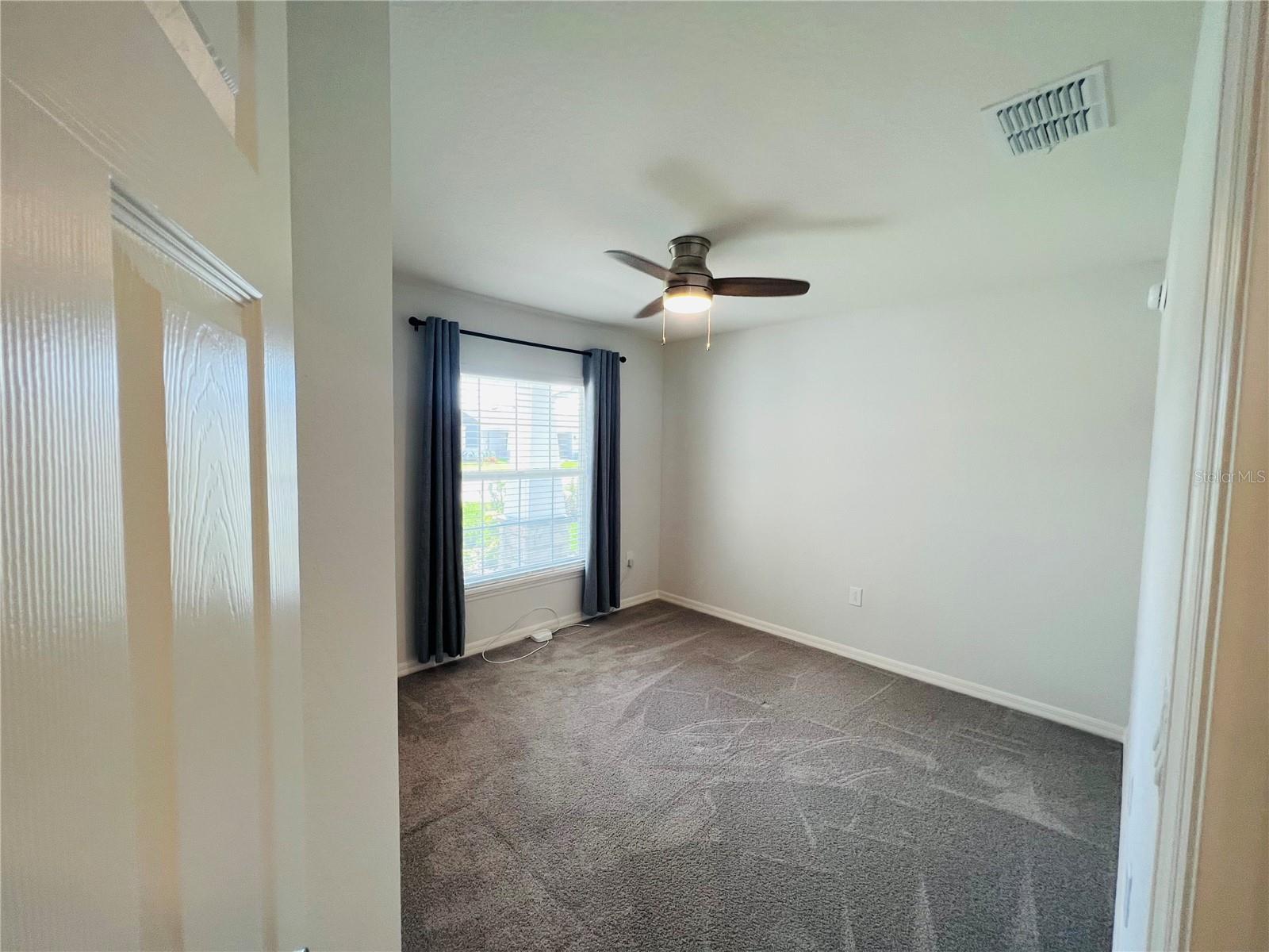 Image 10 of 27 For 1824 Brisbane Place