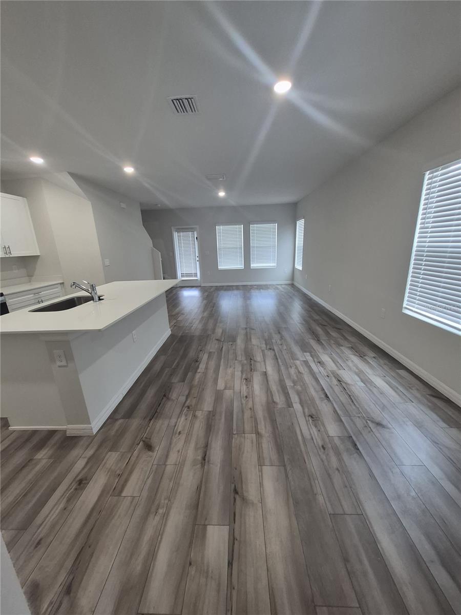 Image 8 of 23 For 3867 King Hill Drive