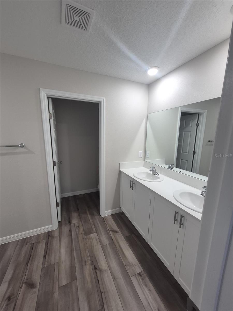 Image 9 of 23 For 3867 King Hill Drive