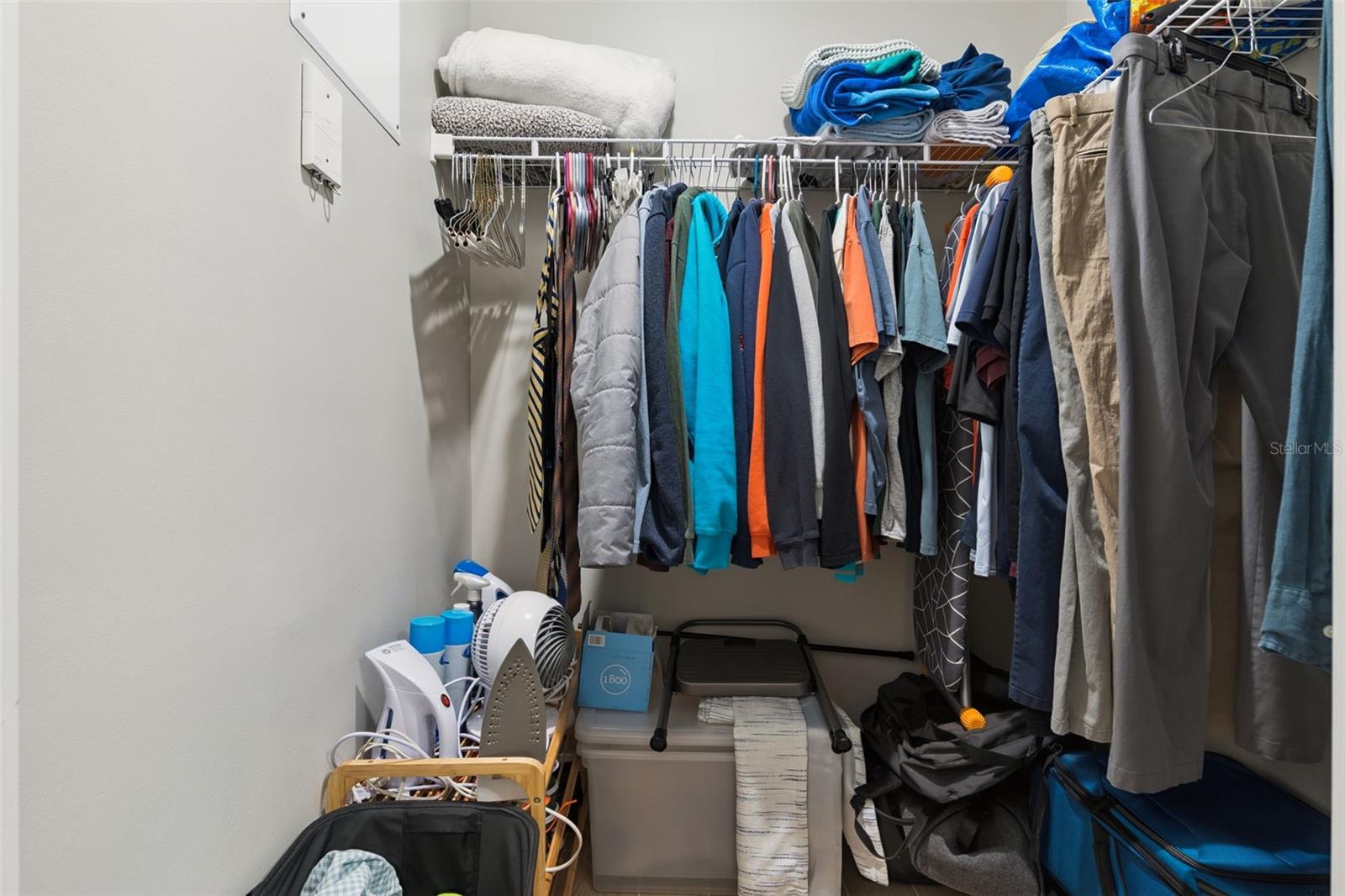 Image 15 of 35 For 101 Eola Drive 815