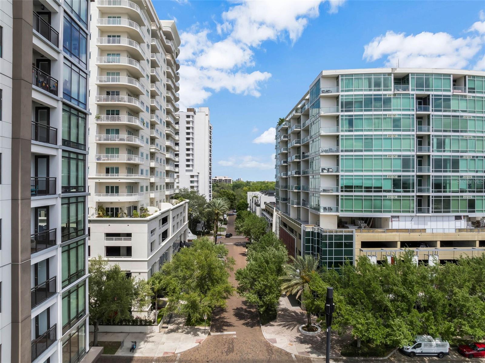 Image 24 of 35 For 101 Eola Drive 815