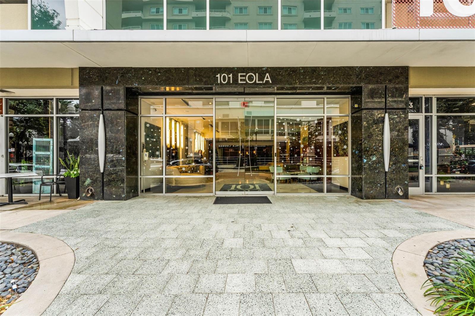 Image 27 of 35 For 101 Eola Drive 815