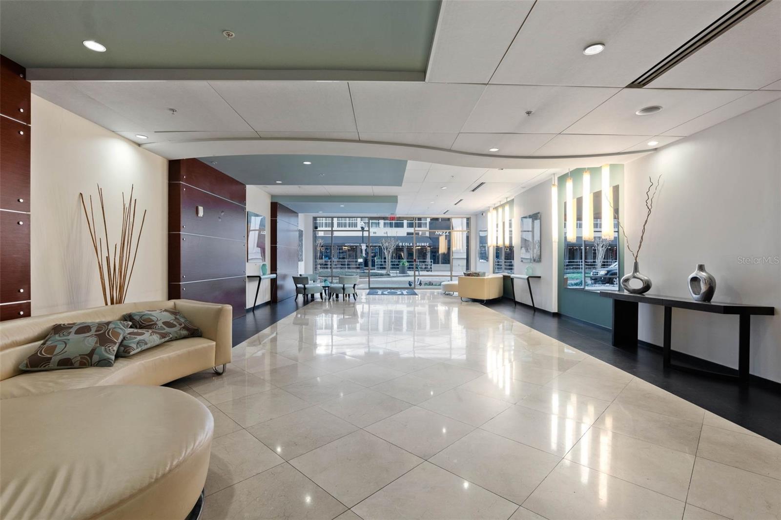 Image 29 of 35 For 101 Eola Drive 815