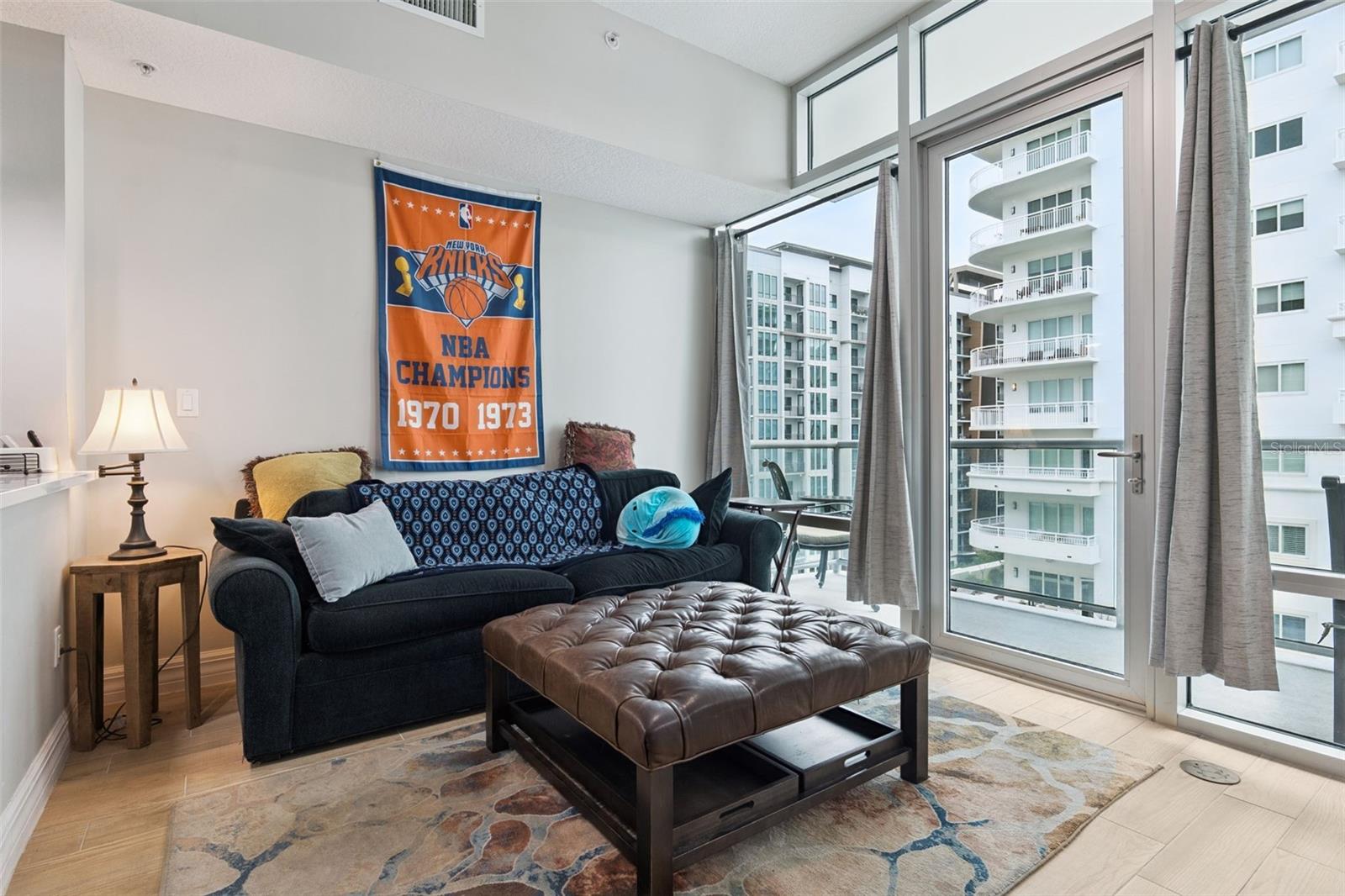 Image 3 of 35 For 101 Eola Drive 815