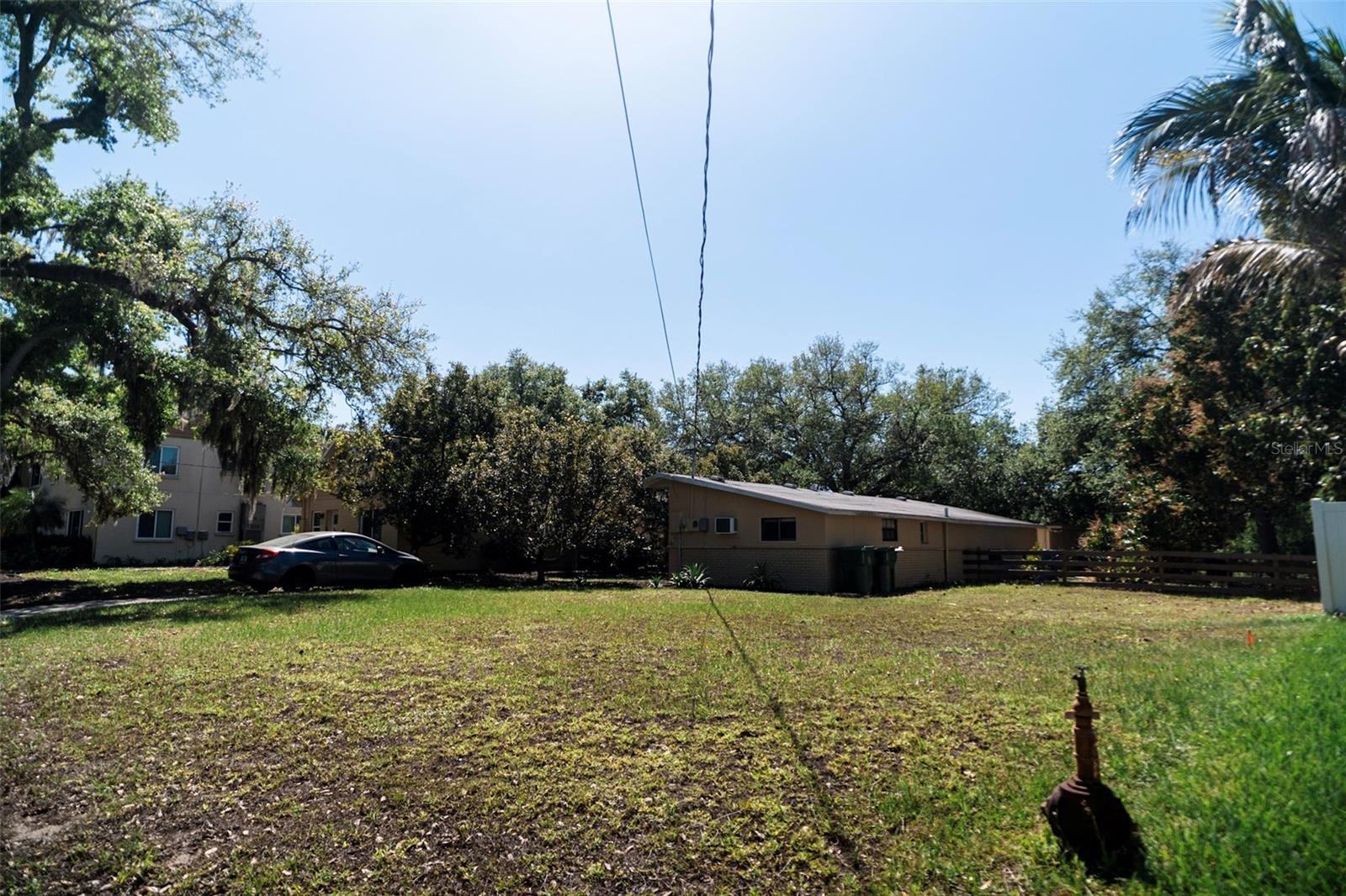 Image 10 of 20 For 400 20th Street E 1-6