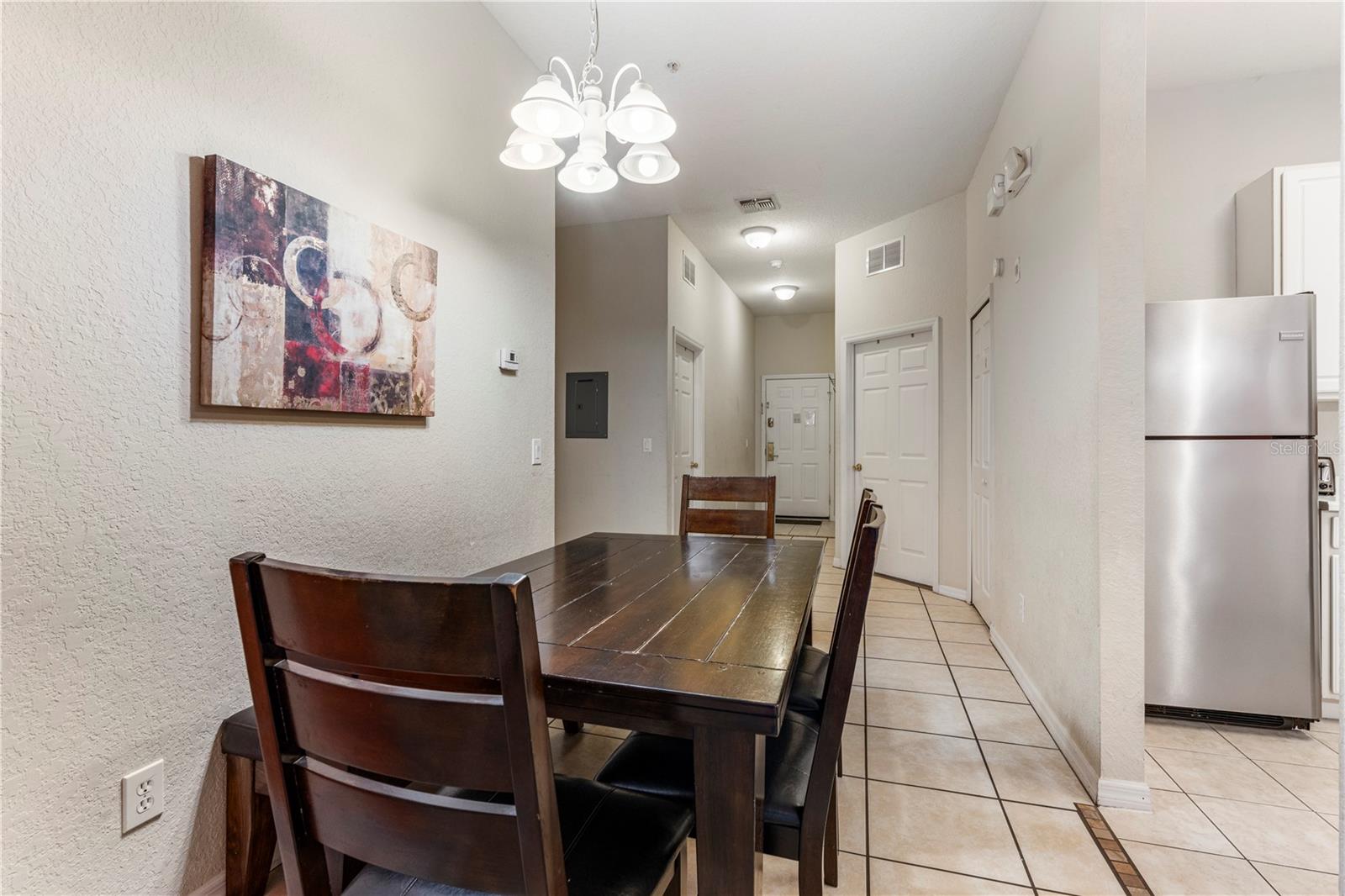 Image 14 of 40 For 911 New Providence  911