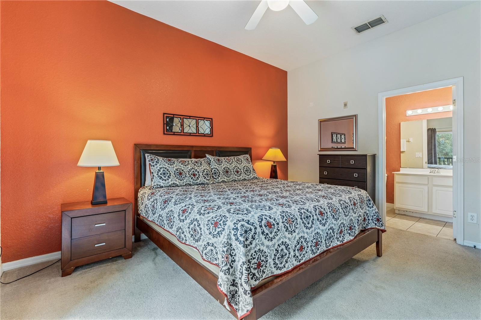 Image 16 of 40 For 911 New Providence  911