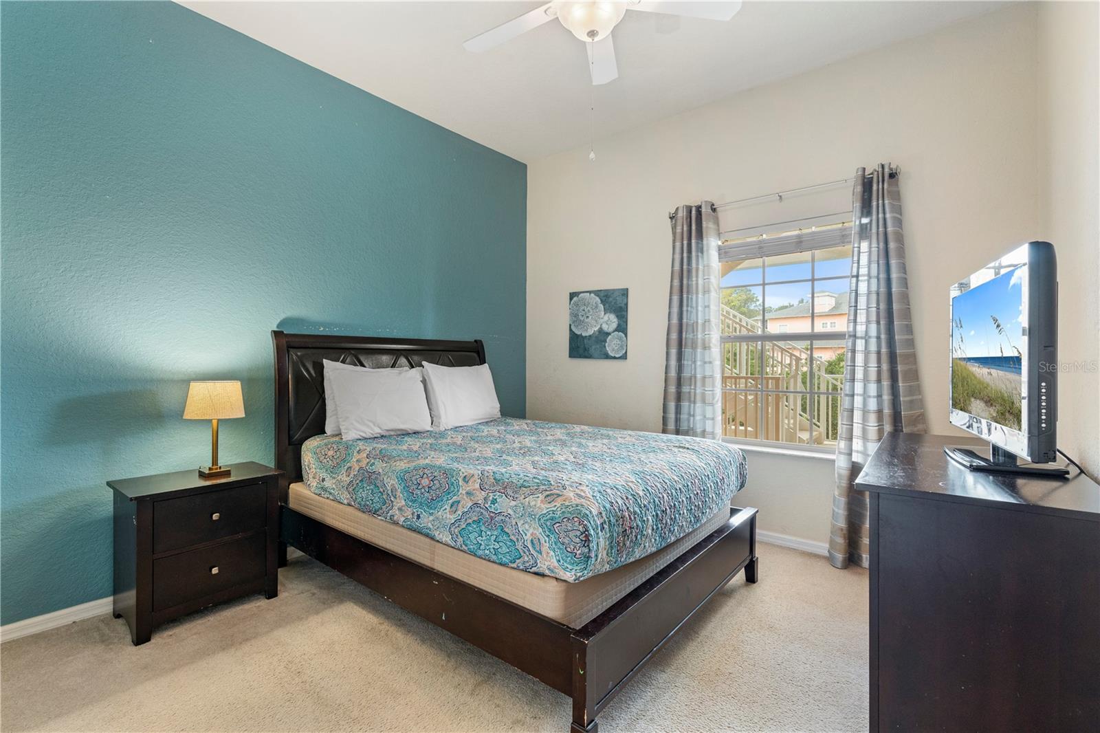 Image 23 of 40 For 911 New Providence  911