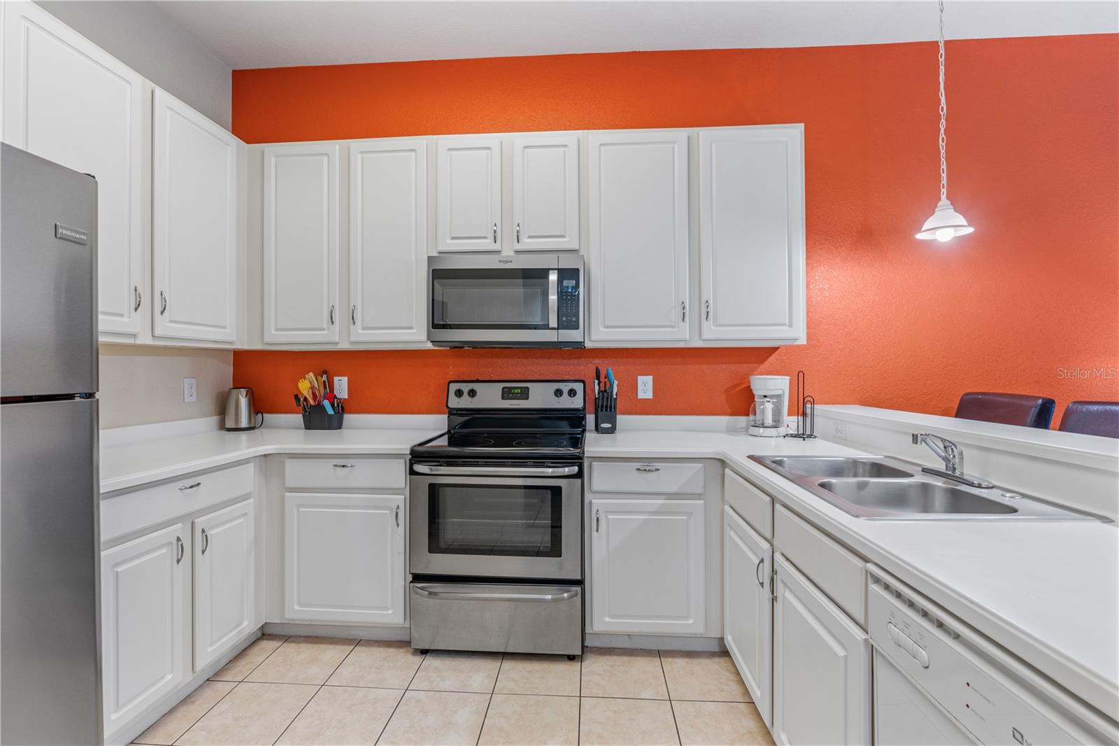 Image 6 of 40 For 911 New Providence  911