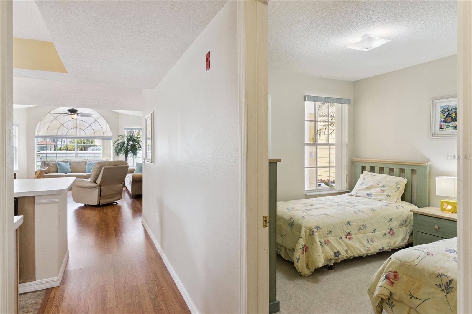 Image 19 of 36 For 8707 Knightsbridge Court B