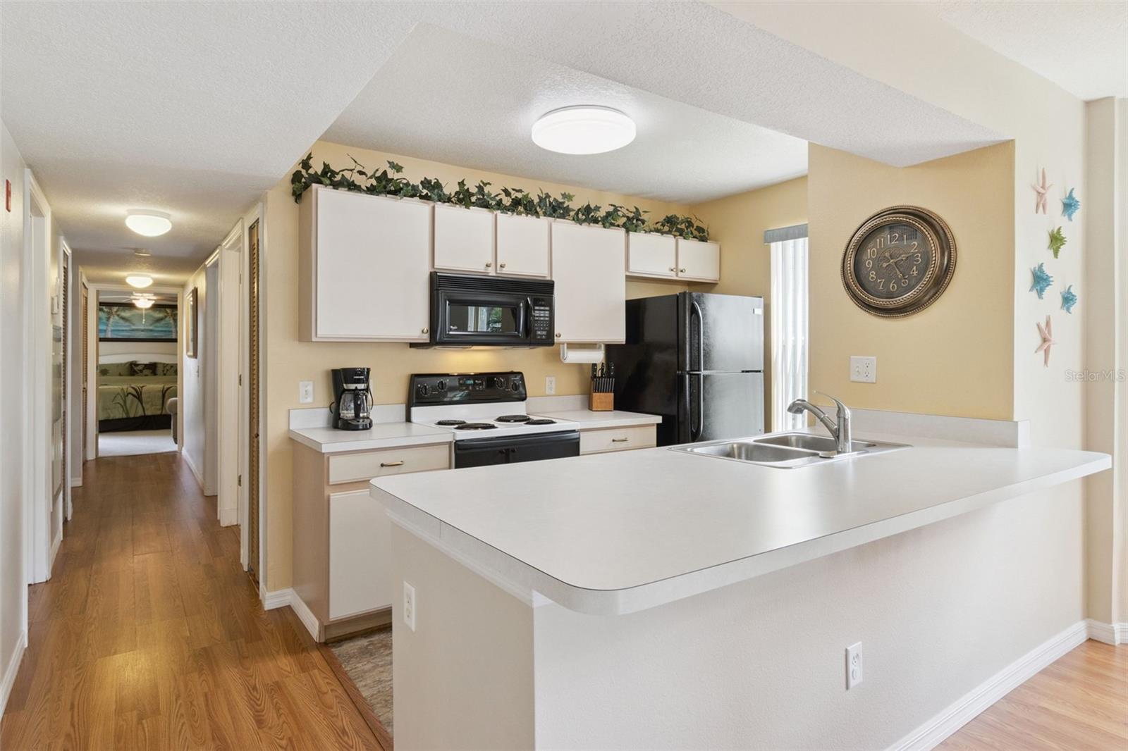 Image 9 of 36 For 8707 Knightsbridge Court B