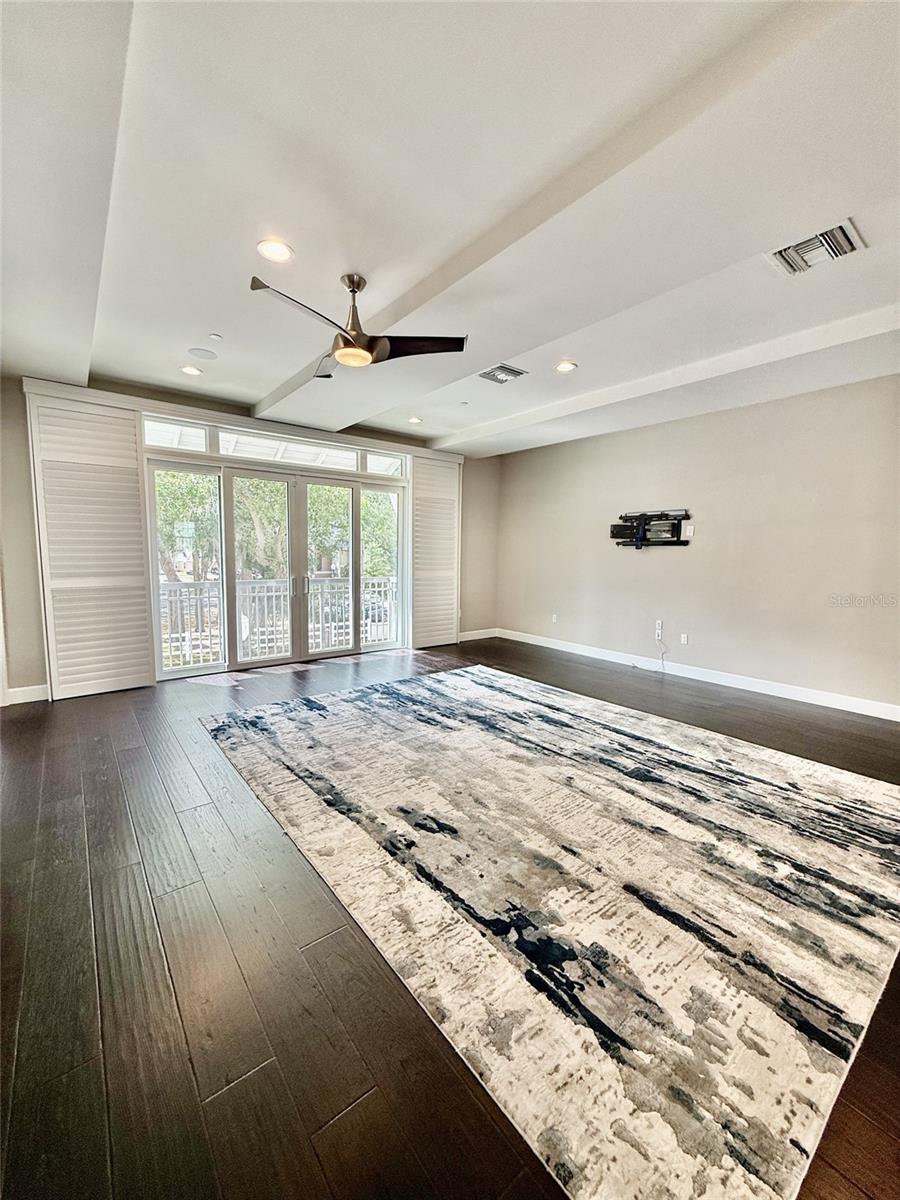 Image 5 of 20 For 149 Park Avenue