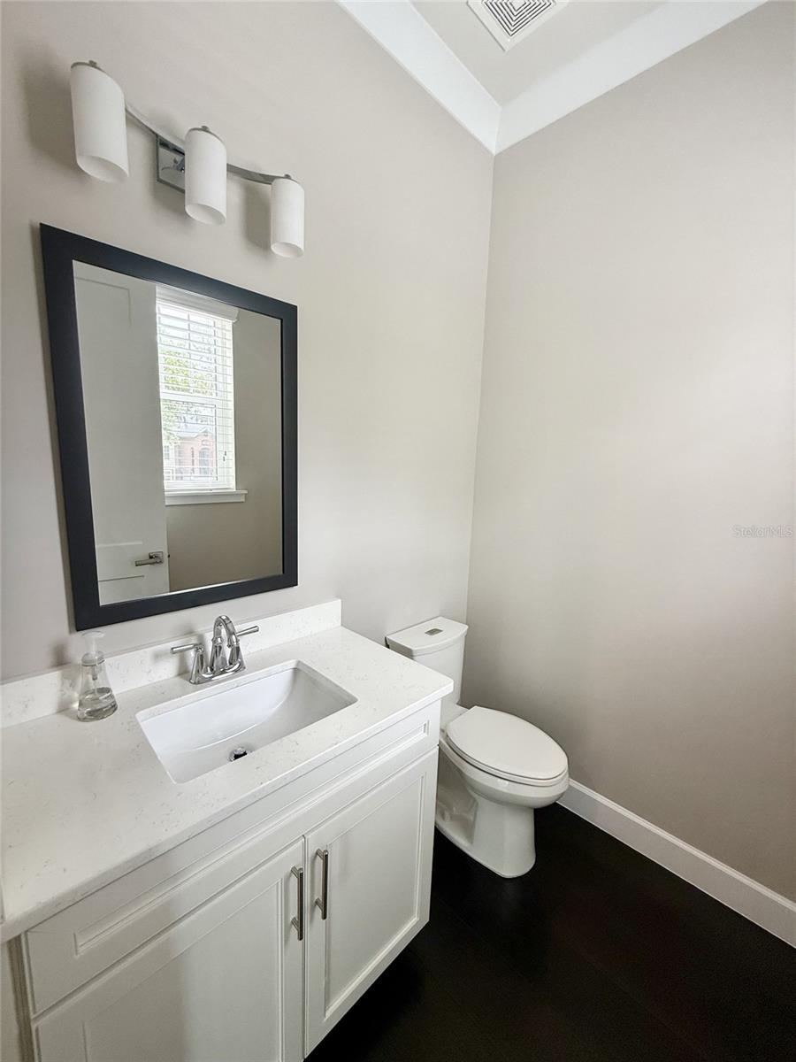 Image 8 of 20 For 149 Park Avenue