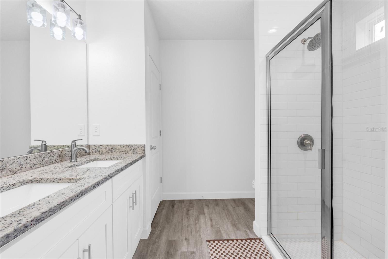 Image 19 of 36 For 1755 15th Street