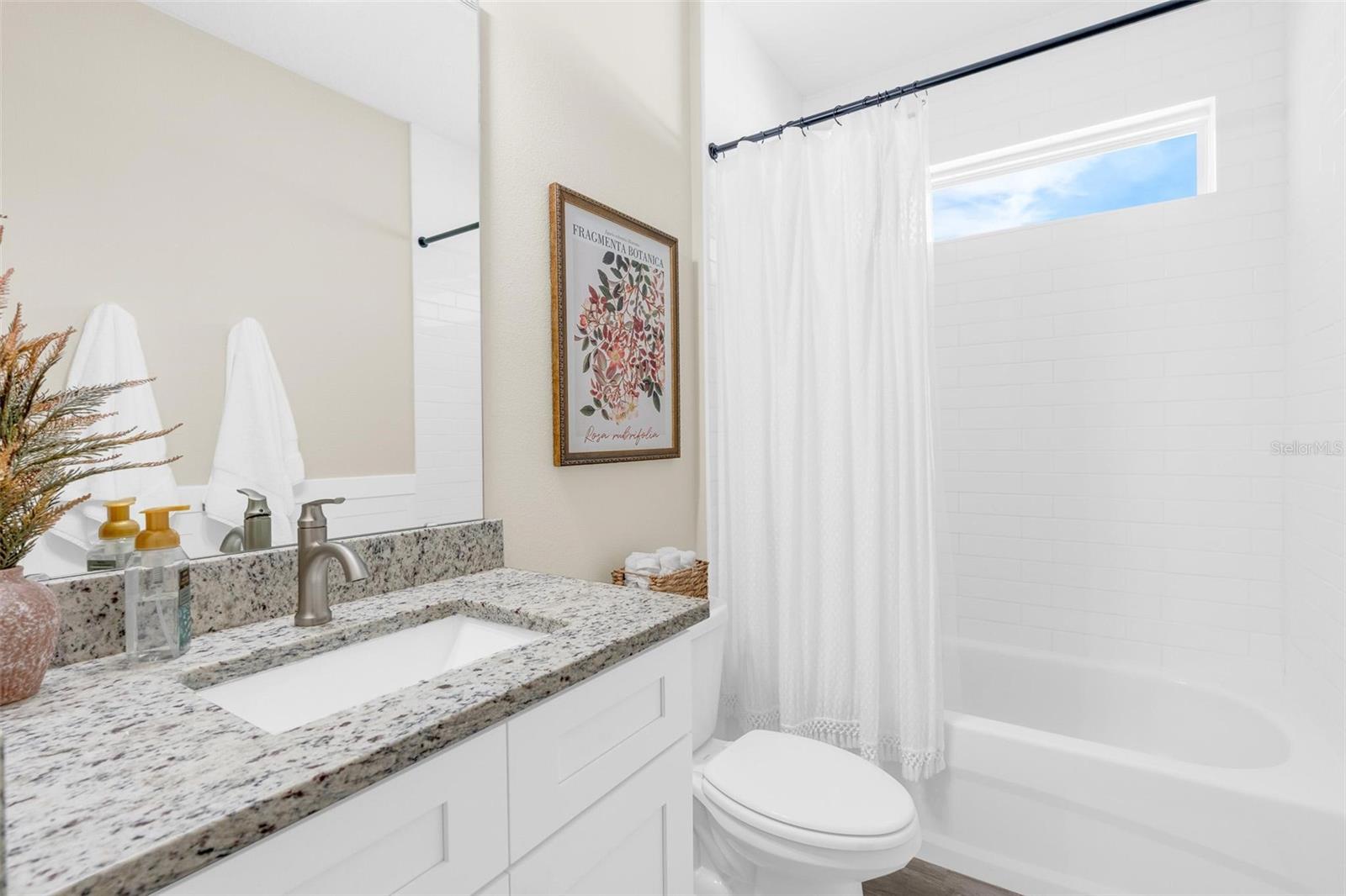 Image 22 of 36 For 1755 15th Street