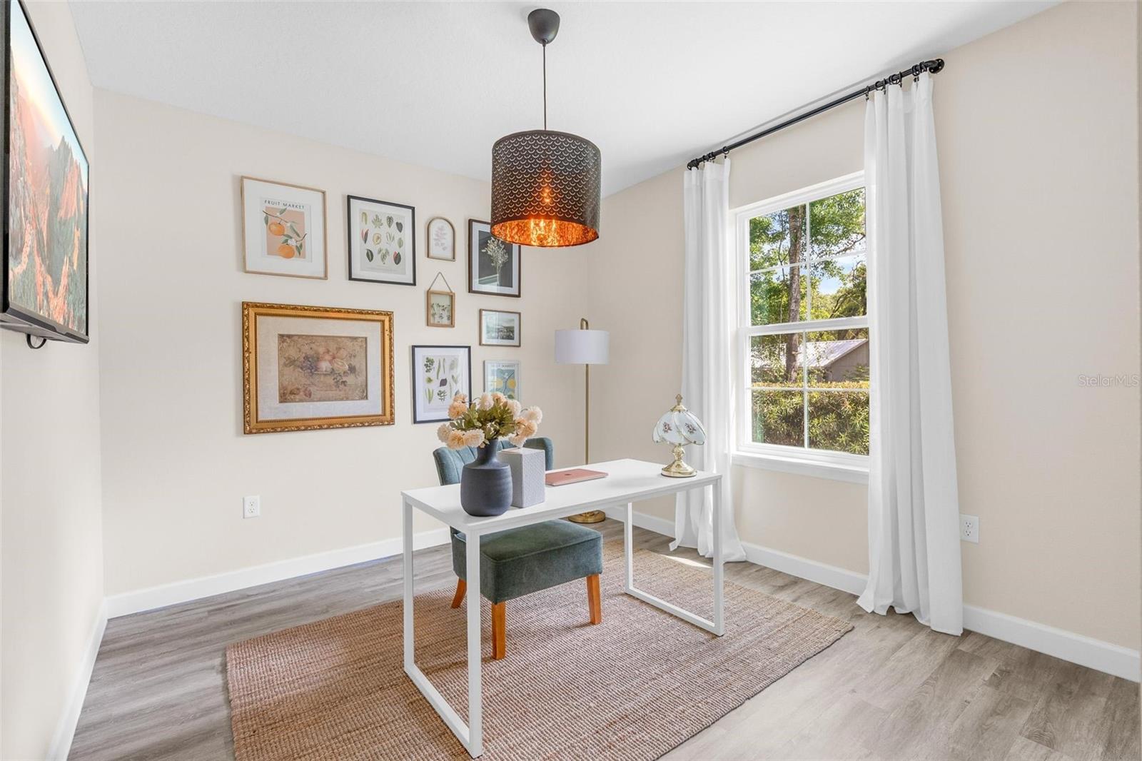 Image 23 of 36 For 1755 15th Street