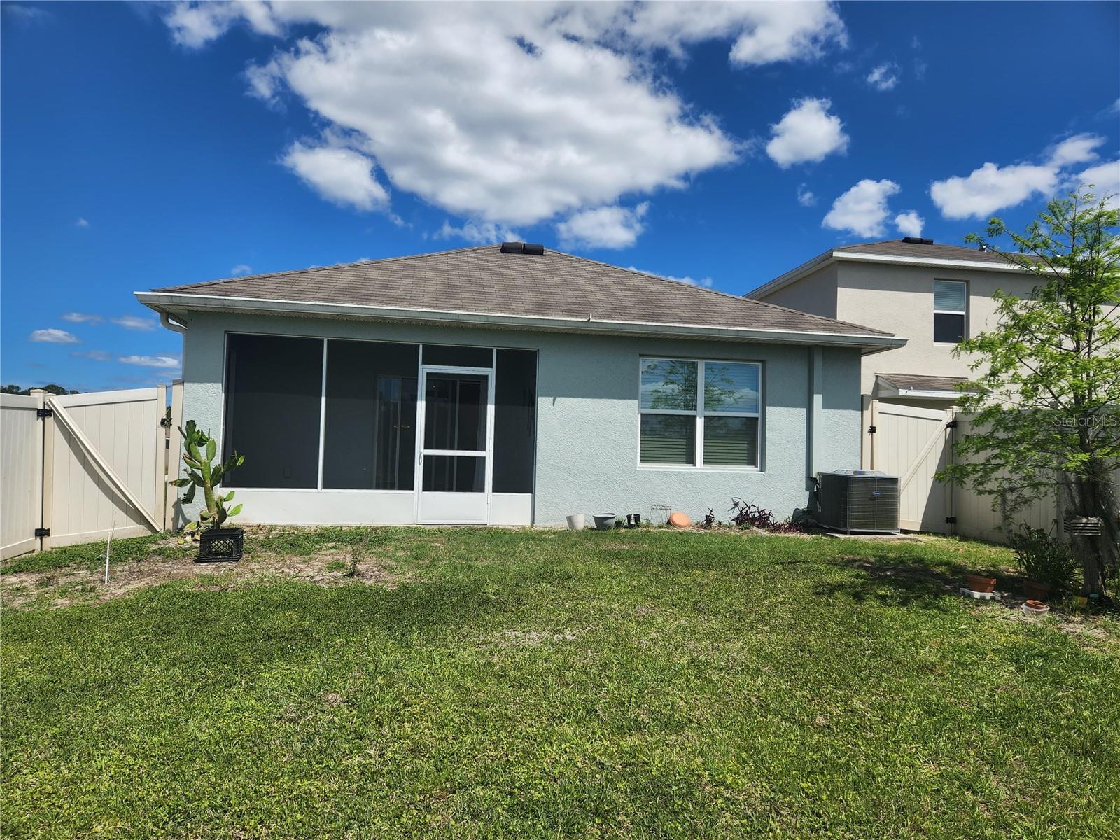 Image 26 of 29 For 6643 Longboat Drive