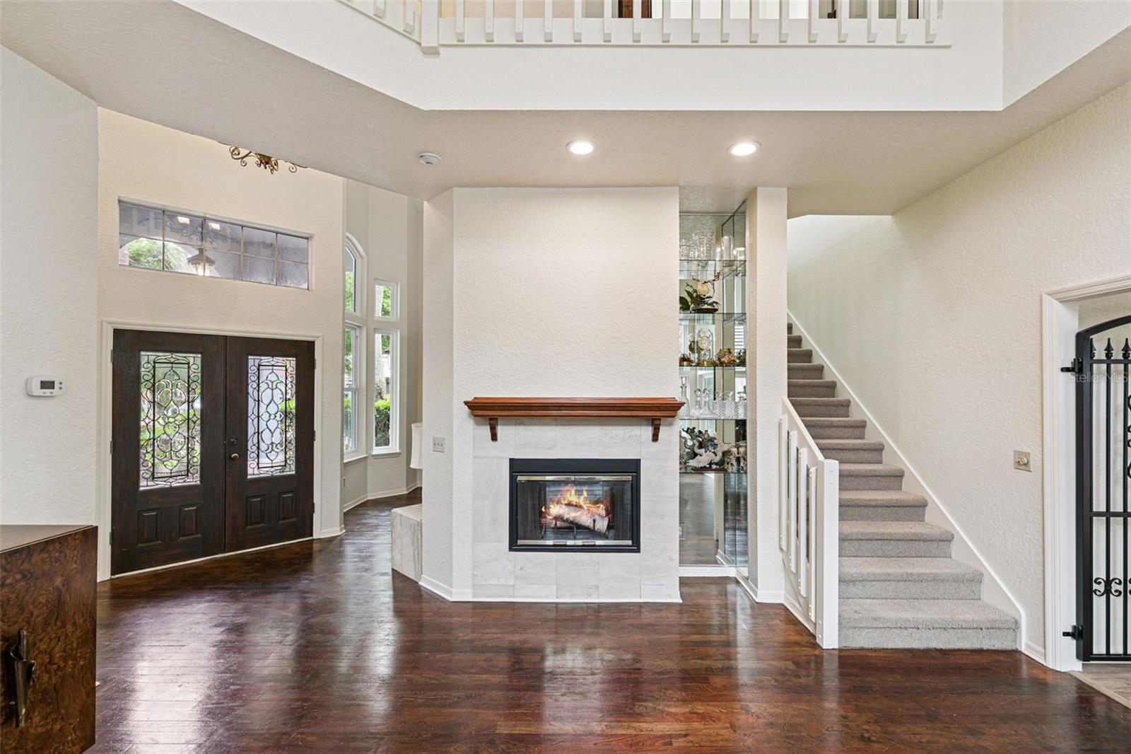 Image 8 of 74 For 501 Devon Place