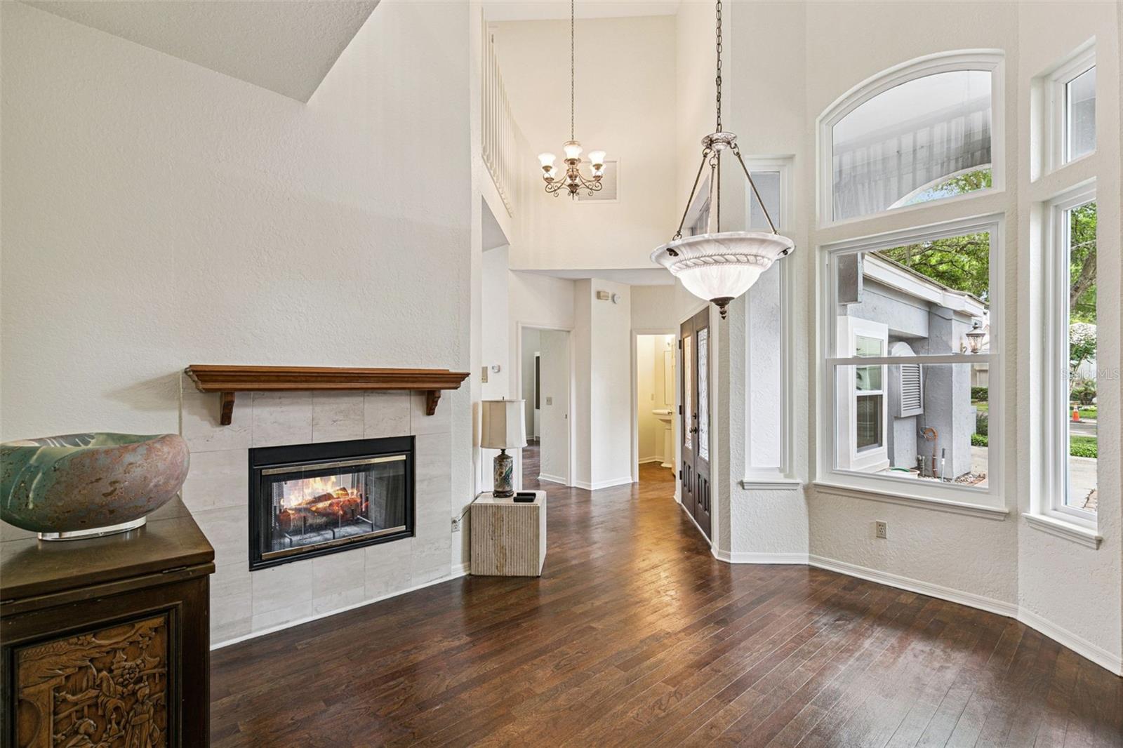 Image 9 of 74 For 501 Devon Place