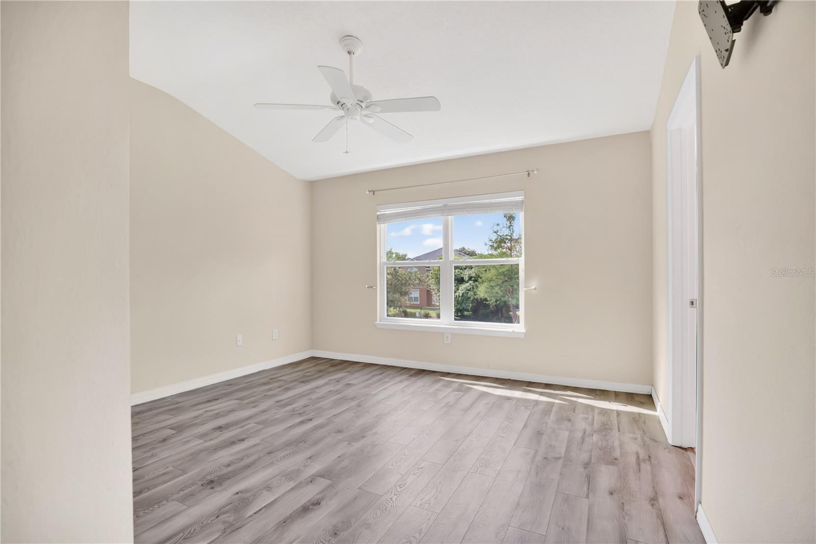 Image 15 of 35 For 3031 San Jacinto Circle 3031