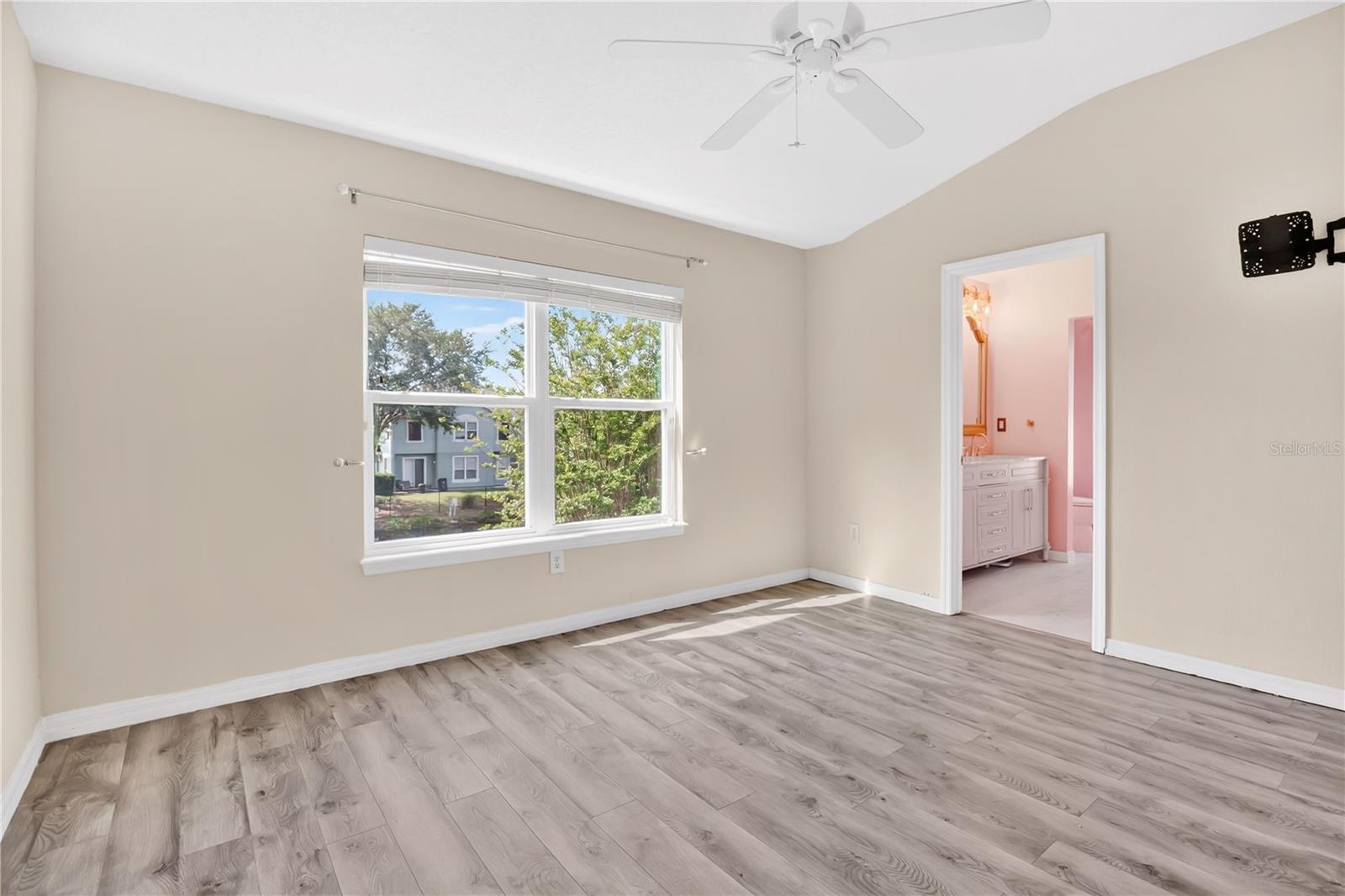 Image 16 of 35 For 3031 San Jacinto Circle 3031