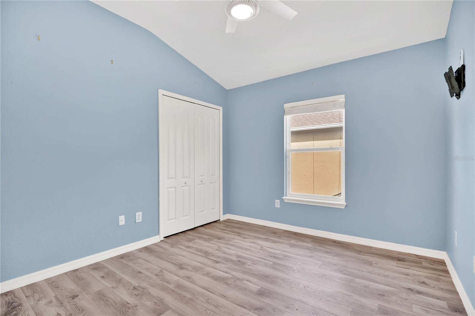 Image 21 of 35 For 3031 San Jacinto Circle 3031