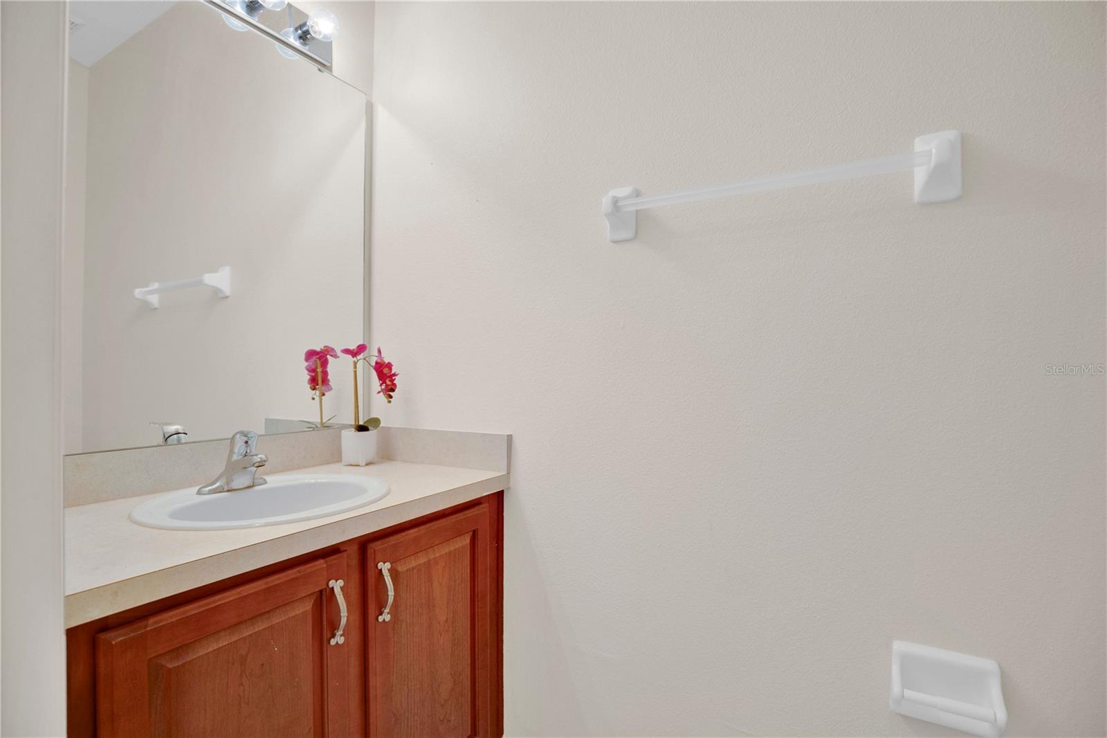 Image 22 of 35 For 3031 San Jacinto Circle 3031