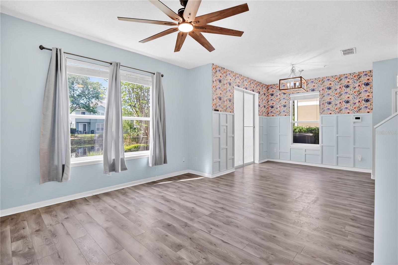 Image 7 of 35 For 3031 San Jacinto Circle 3031