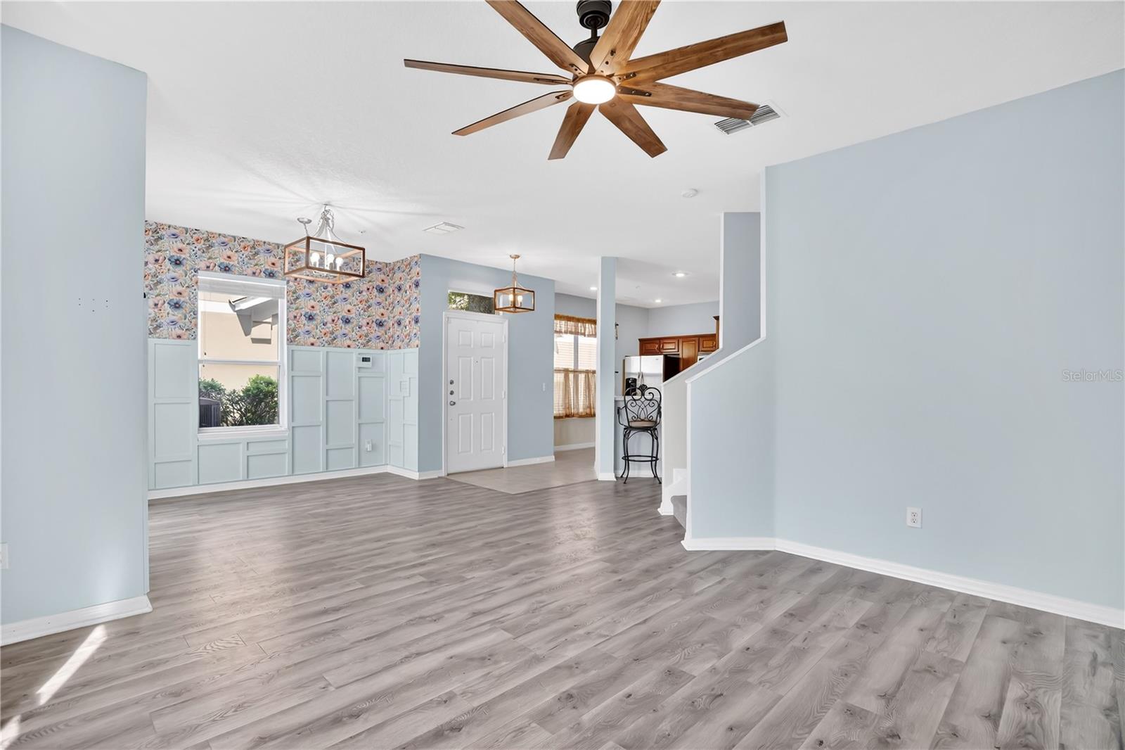 Image 8 of 35 For 3031 San Jacinto Circle 3031